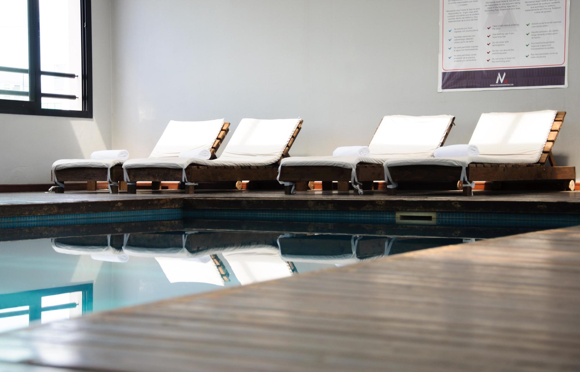Apartahotel Monserrat 4*